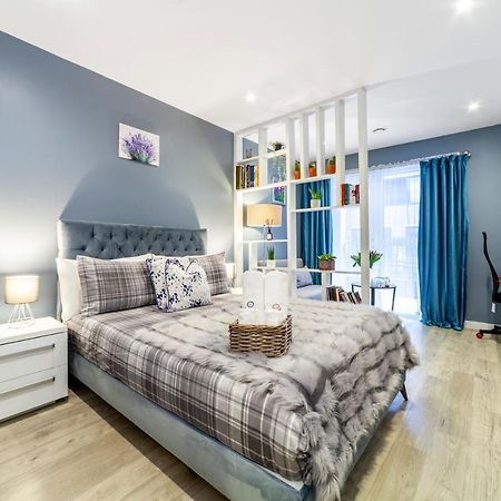 Private Double Bd With Optional Balcony, 15 Mins To London Cc Apartment Luaran gambar